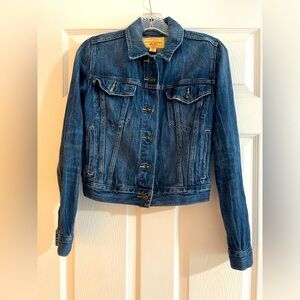 Original Levi’s Trucker Jacket Medium Wash, Woman’s Size Small,